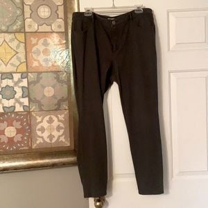 LOFT Dark Gray Jegging